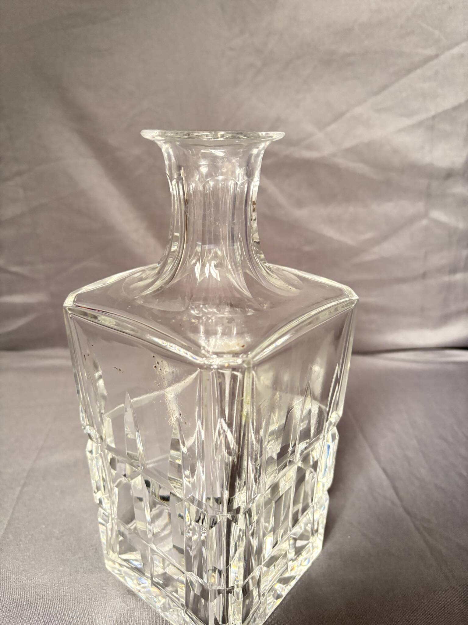 Crystal whisky carafe Saint Louis Model Manhattan (1980s)