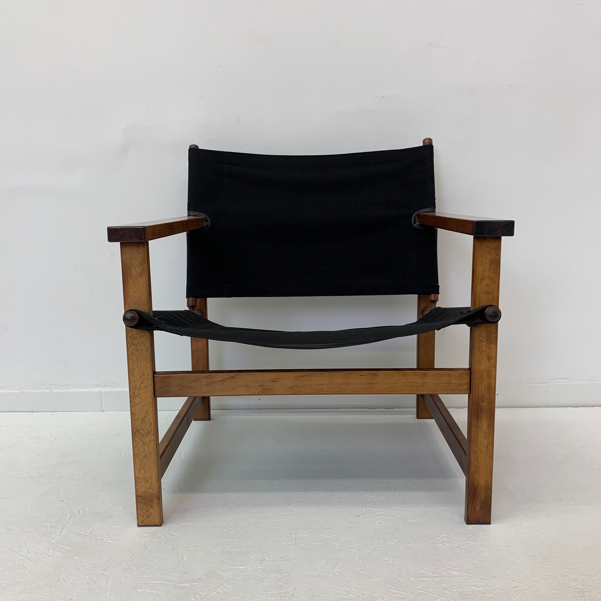 Mid-century desgn safari chair by Hyllinge Møbler Denmark , 1970’s