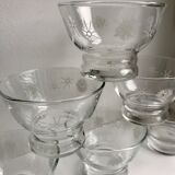 Set of 6 champagne glasses engraved 60s