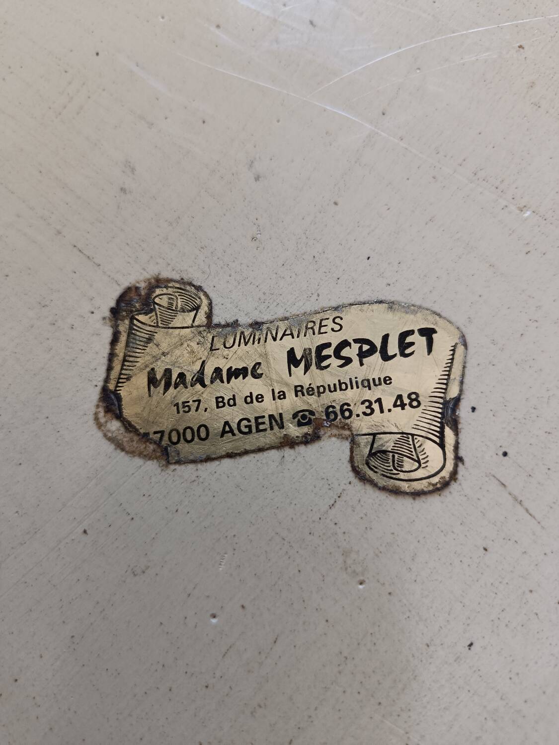 Wooden tray...mauve pansies