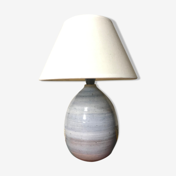 Lampe boule terre cuite émaillée bleu signée avec abat-jour crème vintage