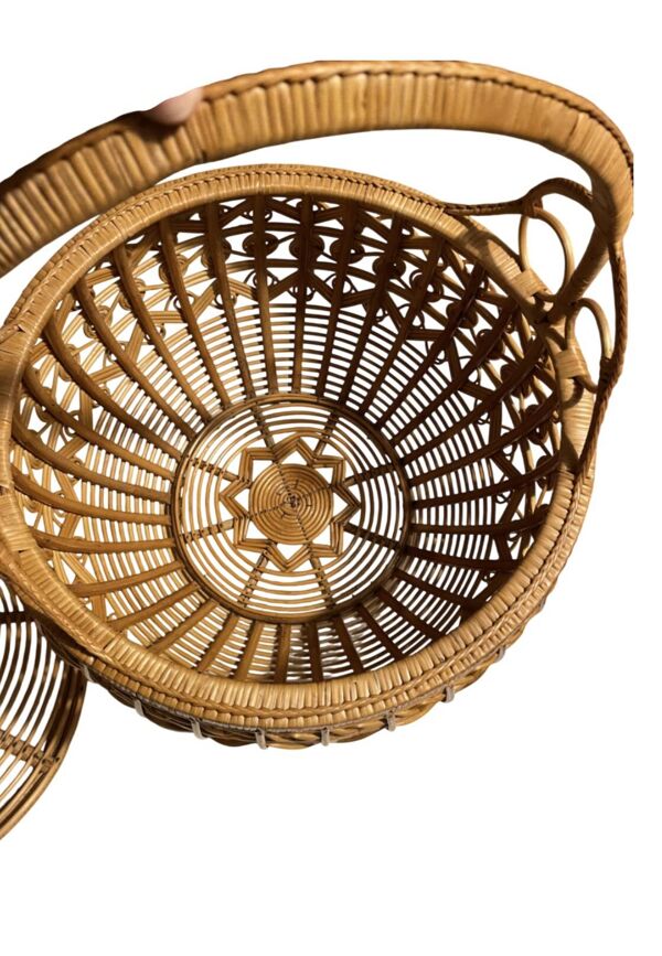 Panier ancien XXL en rotin tressé