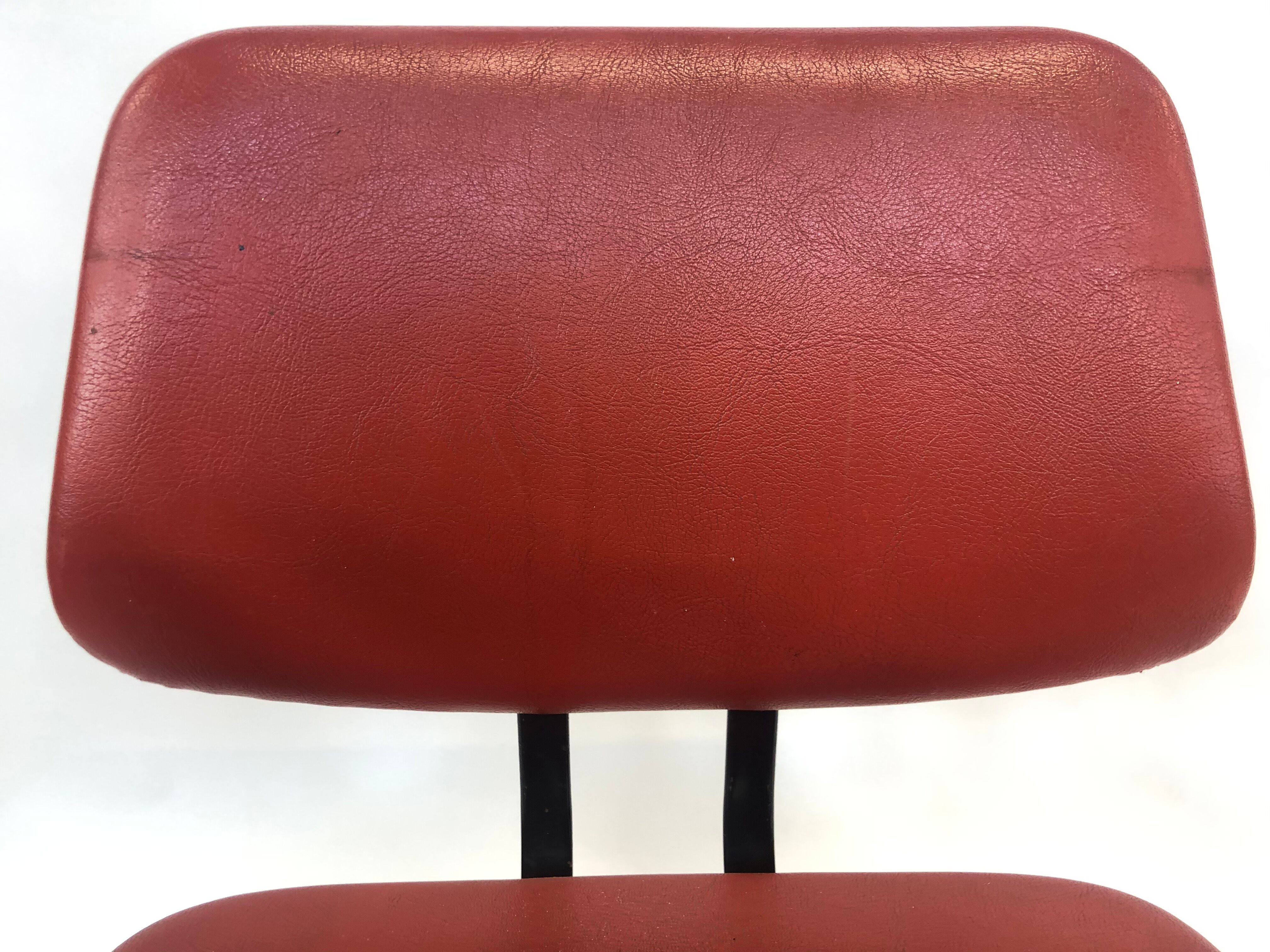 Friso Kramer vintage chair design 1960 Netherlands Design