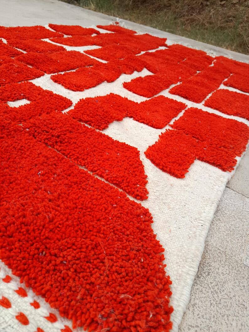 Beni Ourain rug, handmade Moroccan rug 150/250cm