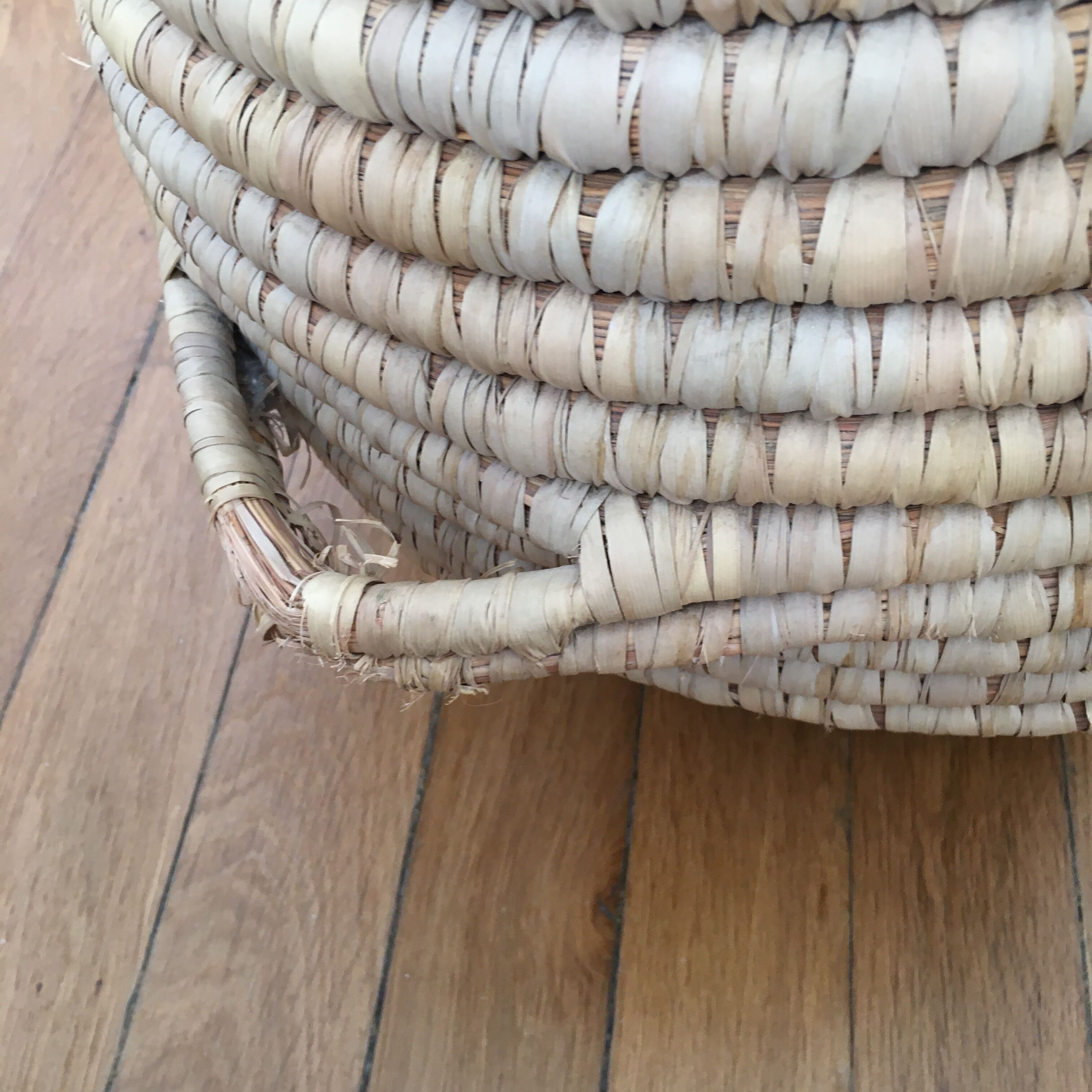 Straw basket
