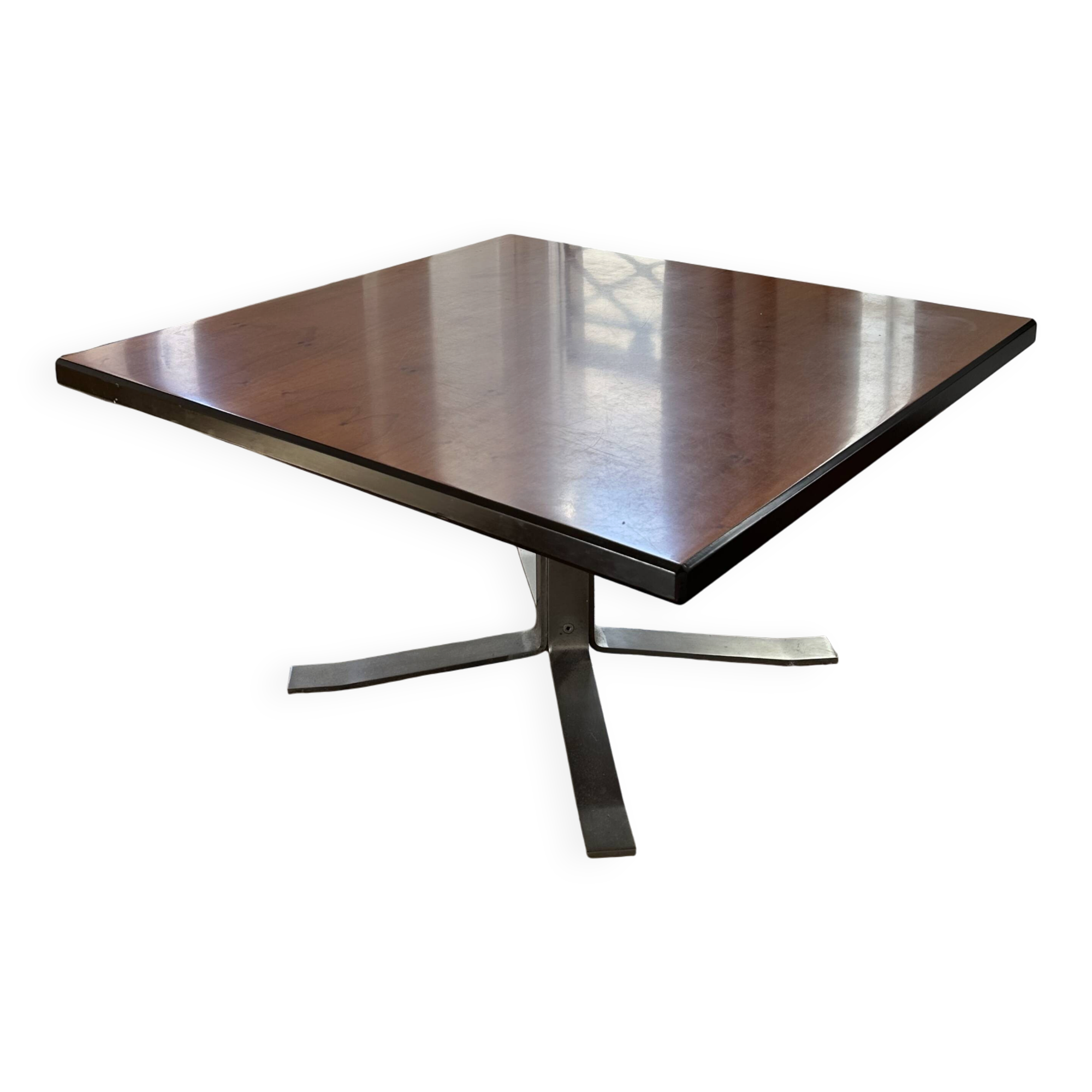 Italian coffee table signed Formanova