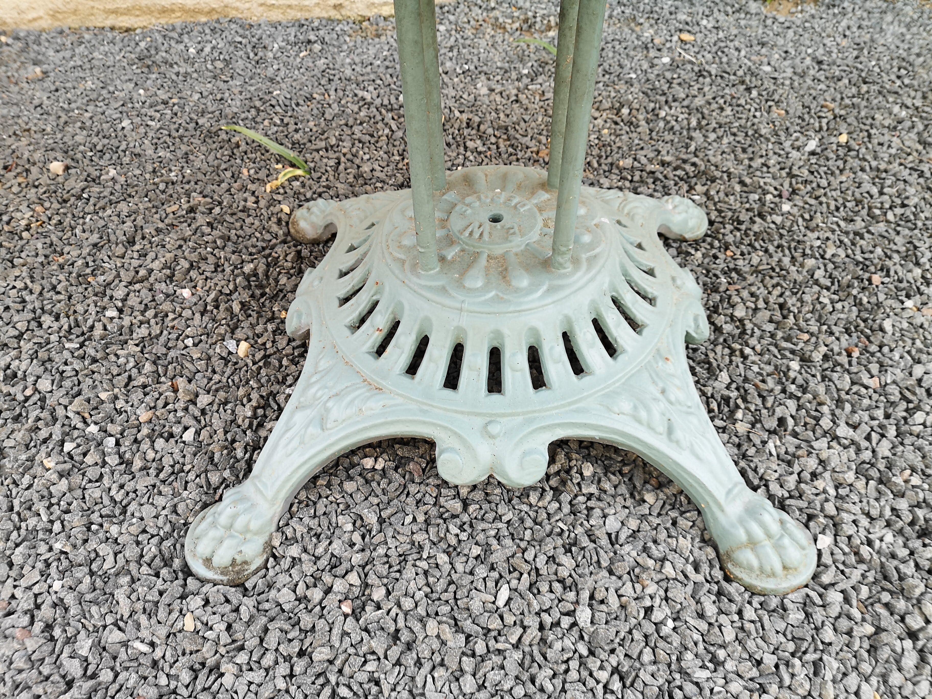 Metal garden table