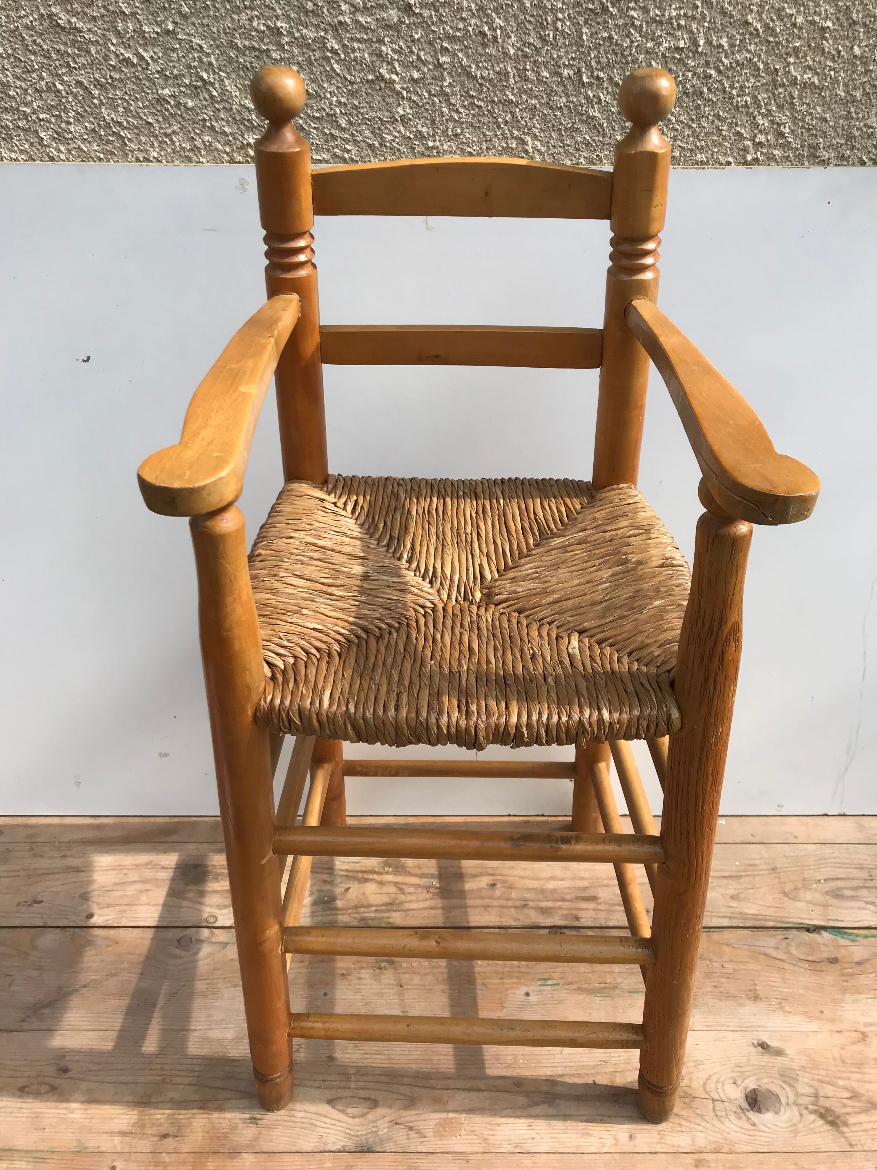 Chaise haute ancienne enfant années 50 en bois & paille vintage  Selency
