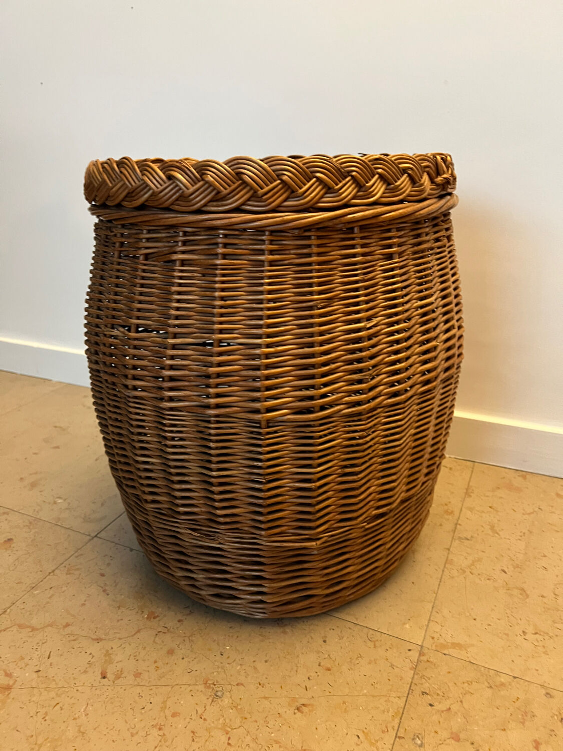 Basket stool wicker box