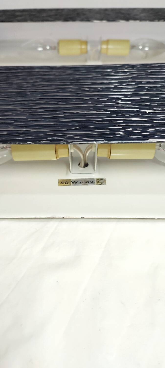 Lampe de mur. Espagne, années 1970.