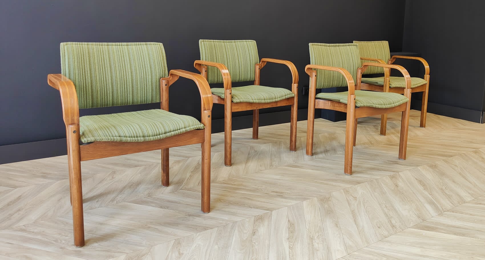 Four mid century armchairs vintage - set of 4 chairs