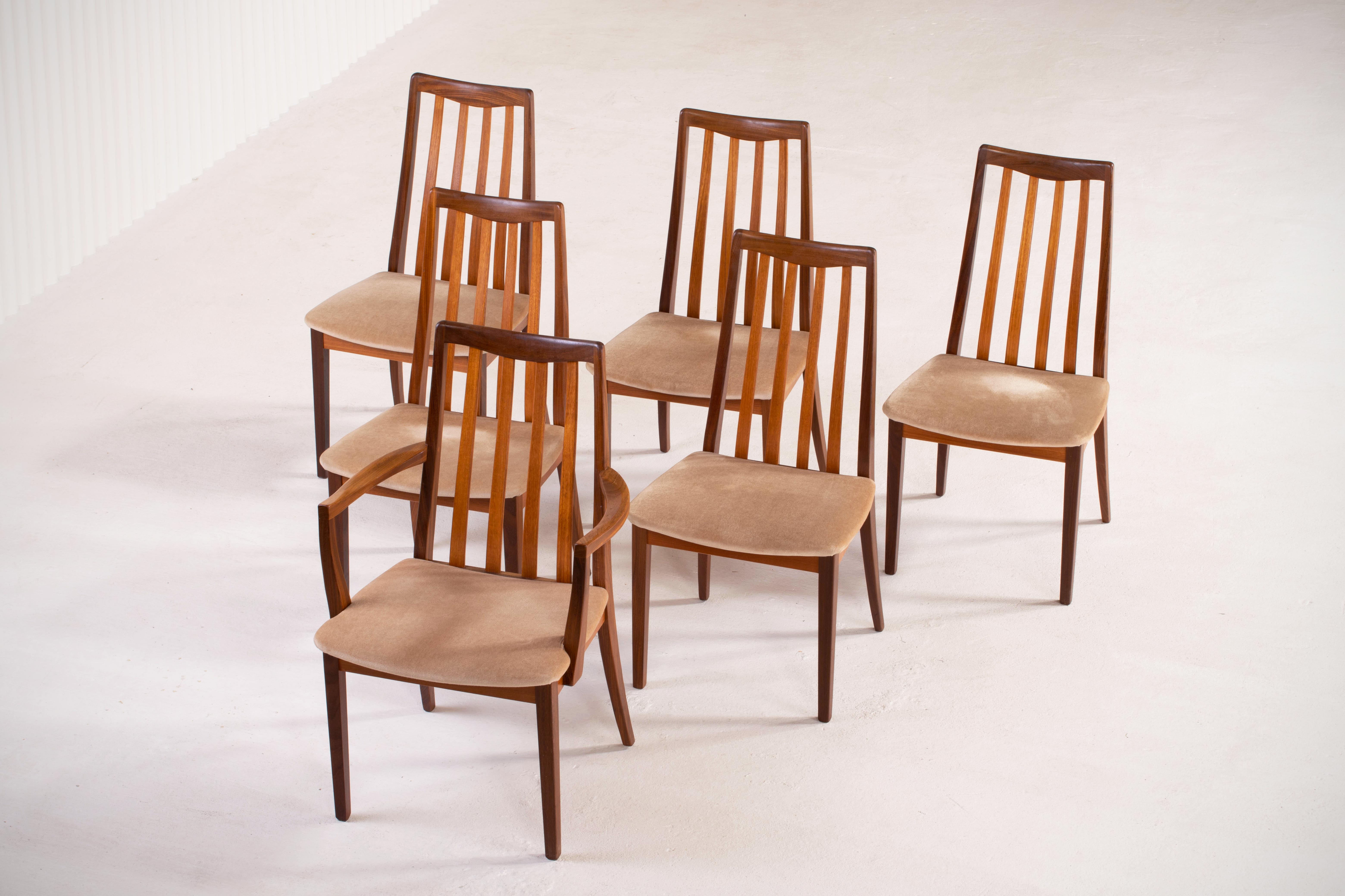 Série de 6 chaises scandinaves vintage