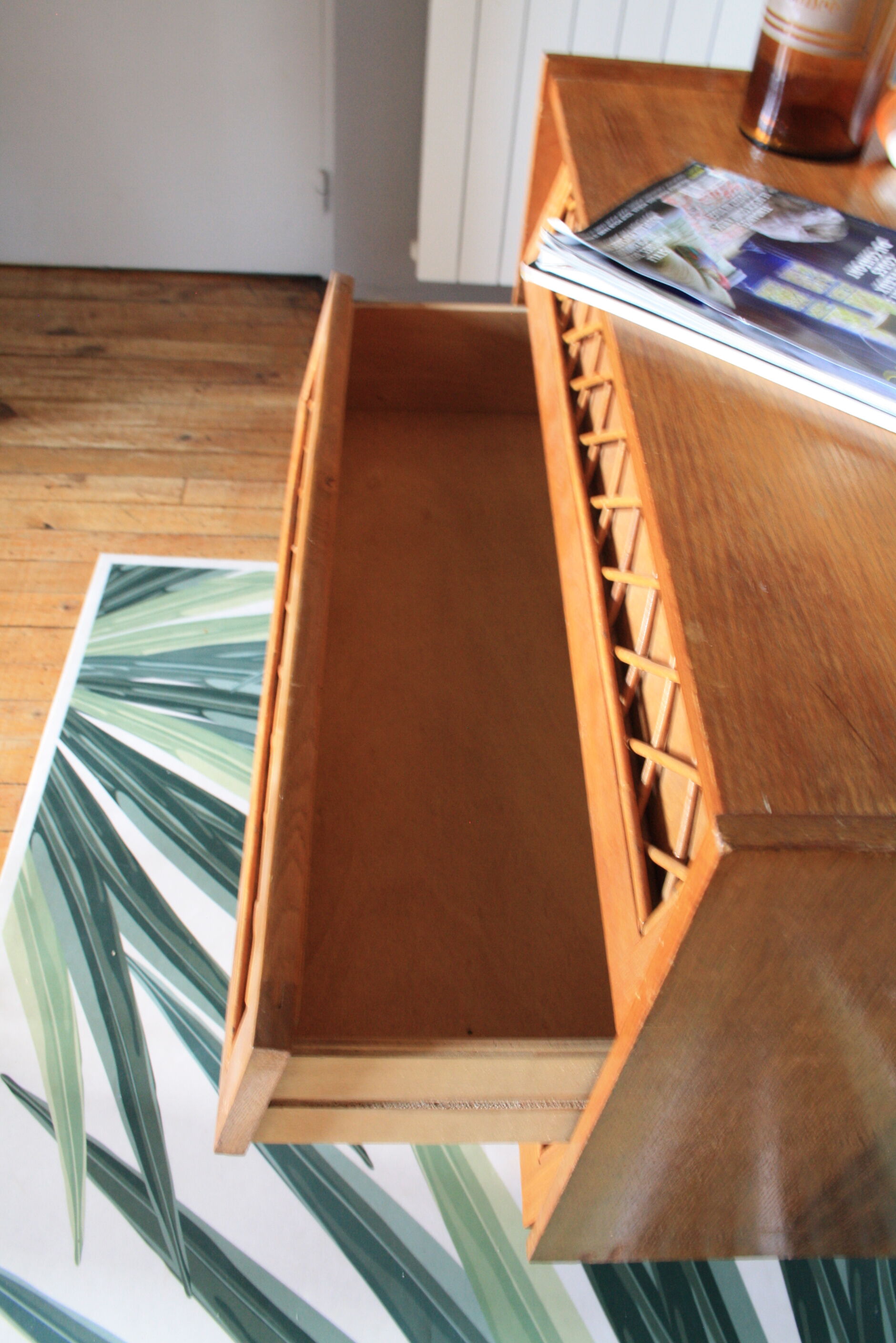 Vintage rattan wood chest of drawers
