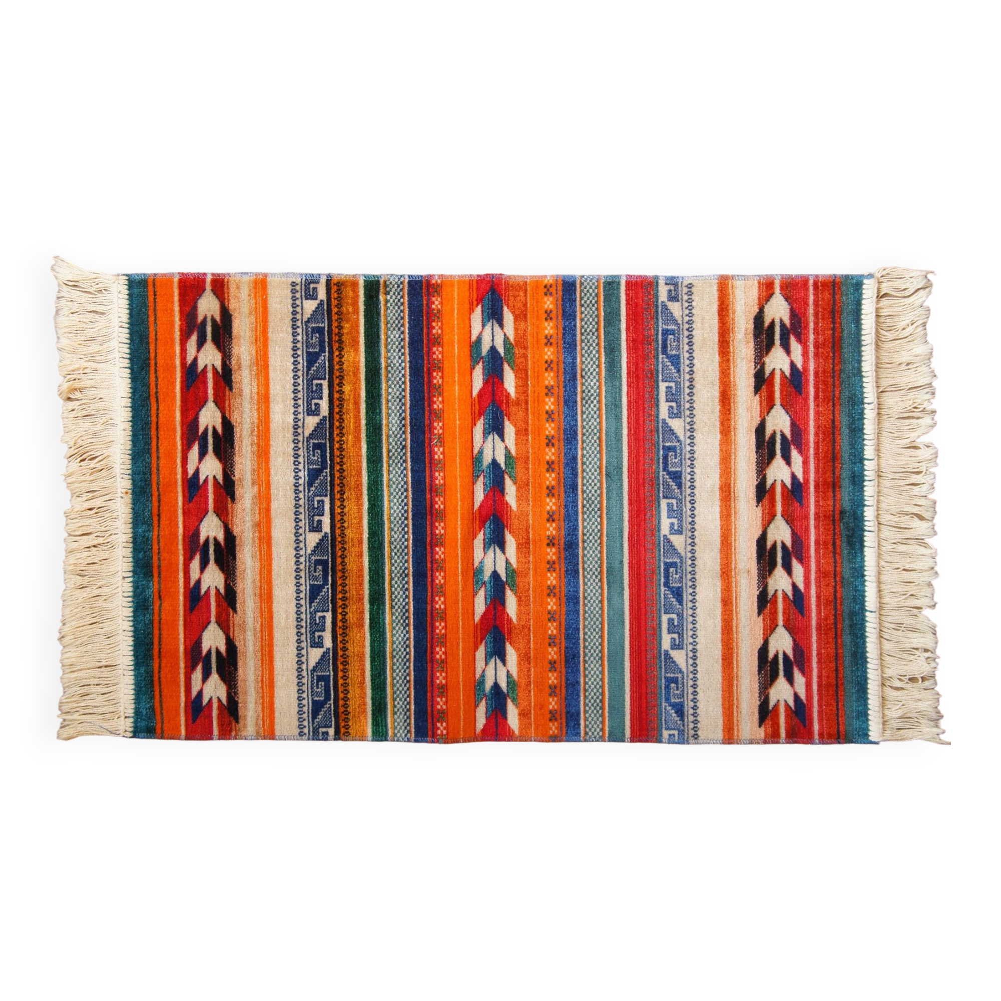 Small Kilim style short velvet rug