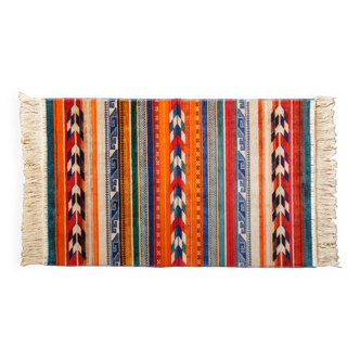 Petit tapis en velours ras style Kilim