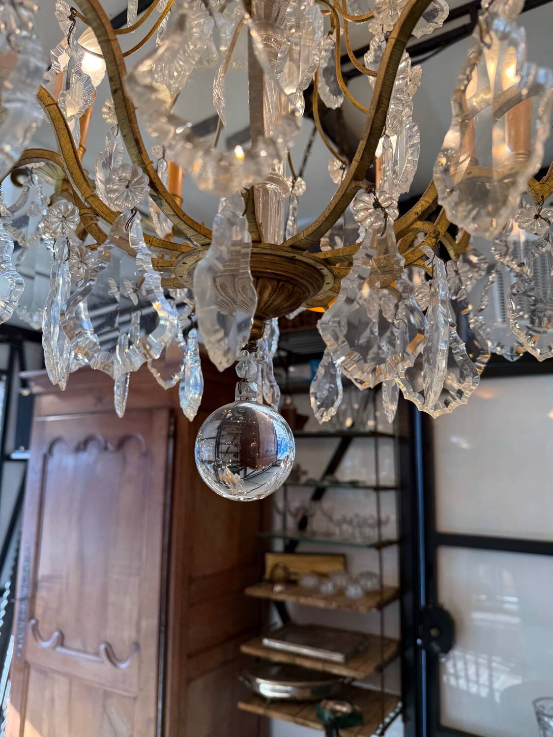 Baccarat 12-light chandelier