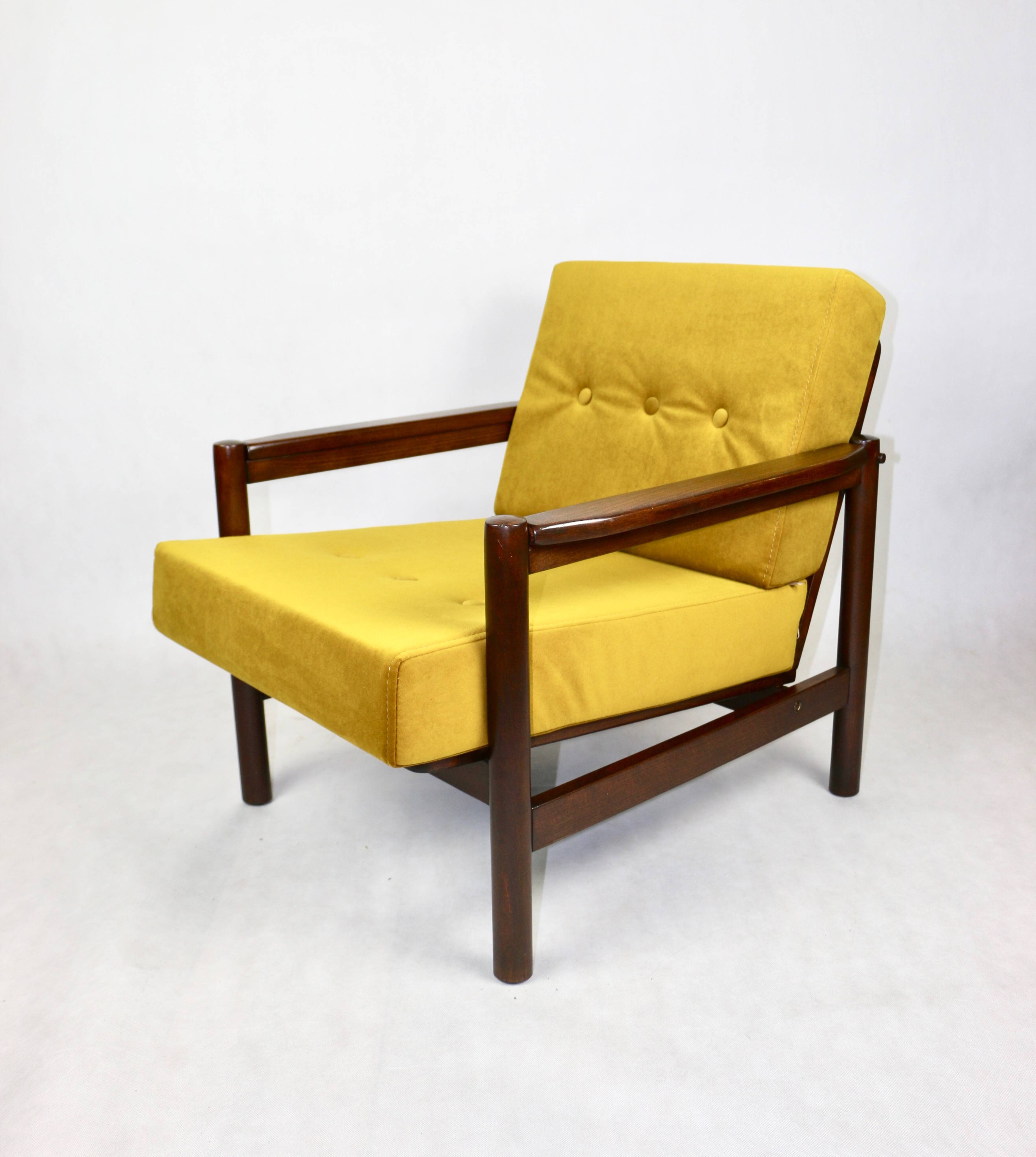 Vintage Armchair in Yellow Olive, 1970s