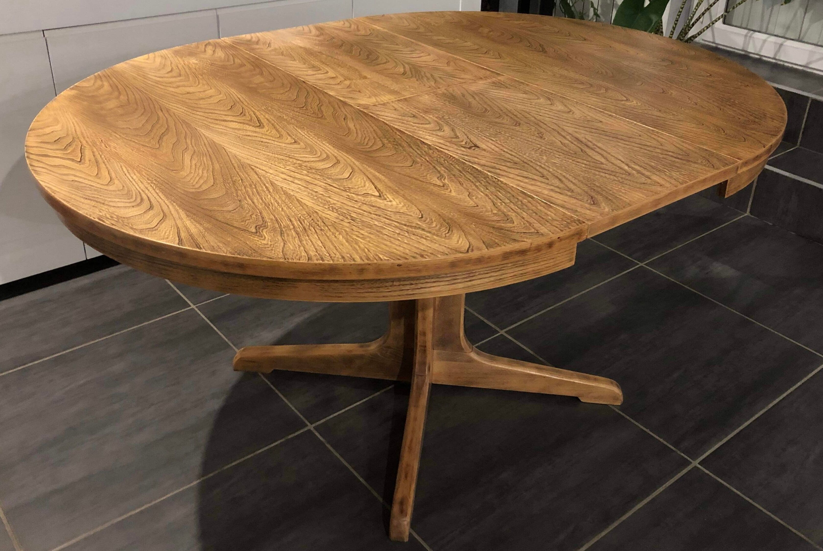 Vintage extendable table Baumann 1970s