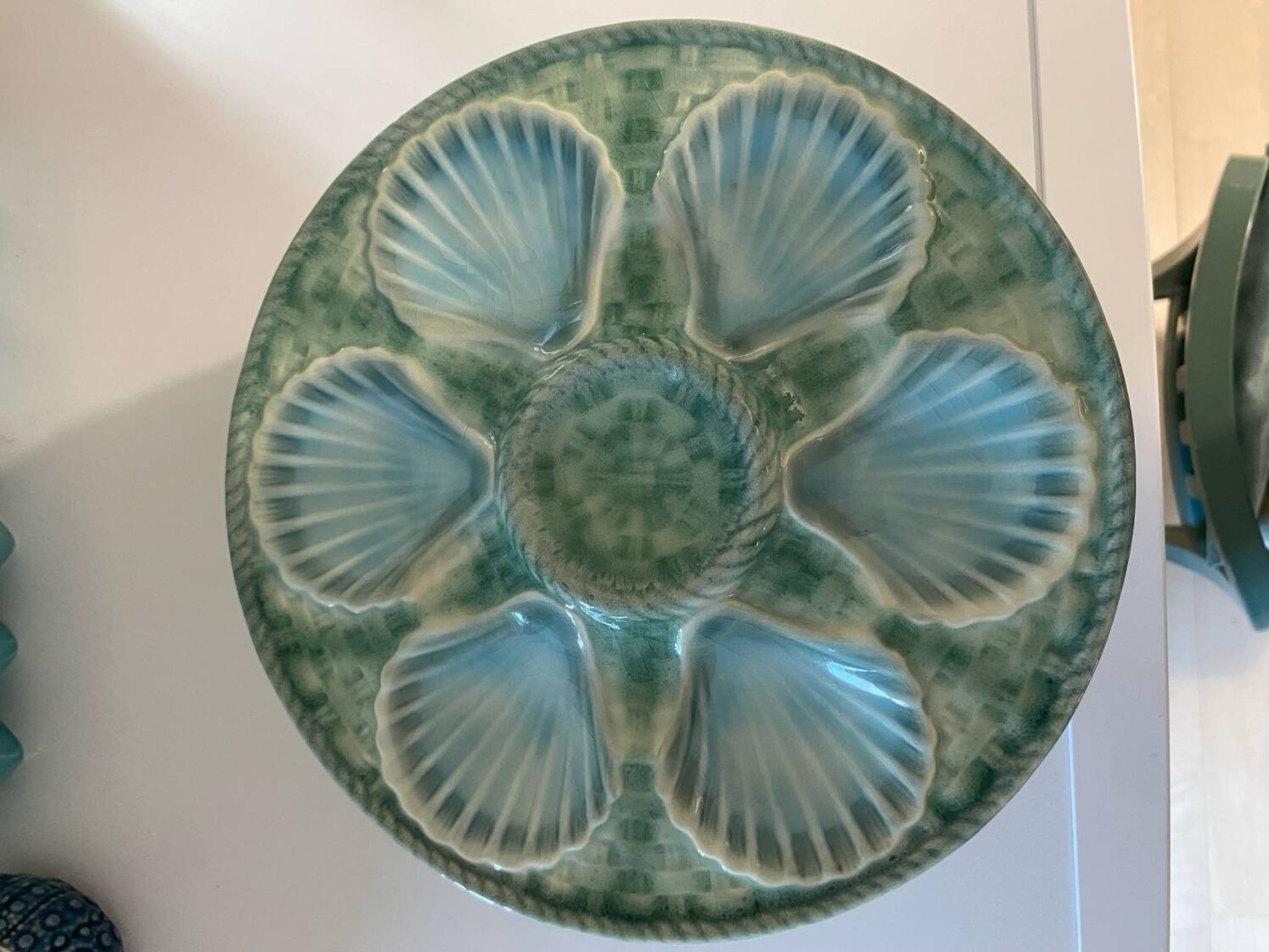 Oyster plates