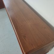 Enfilade en teck HW Klein pour Bramin made in Denmark 1960s