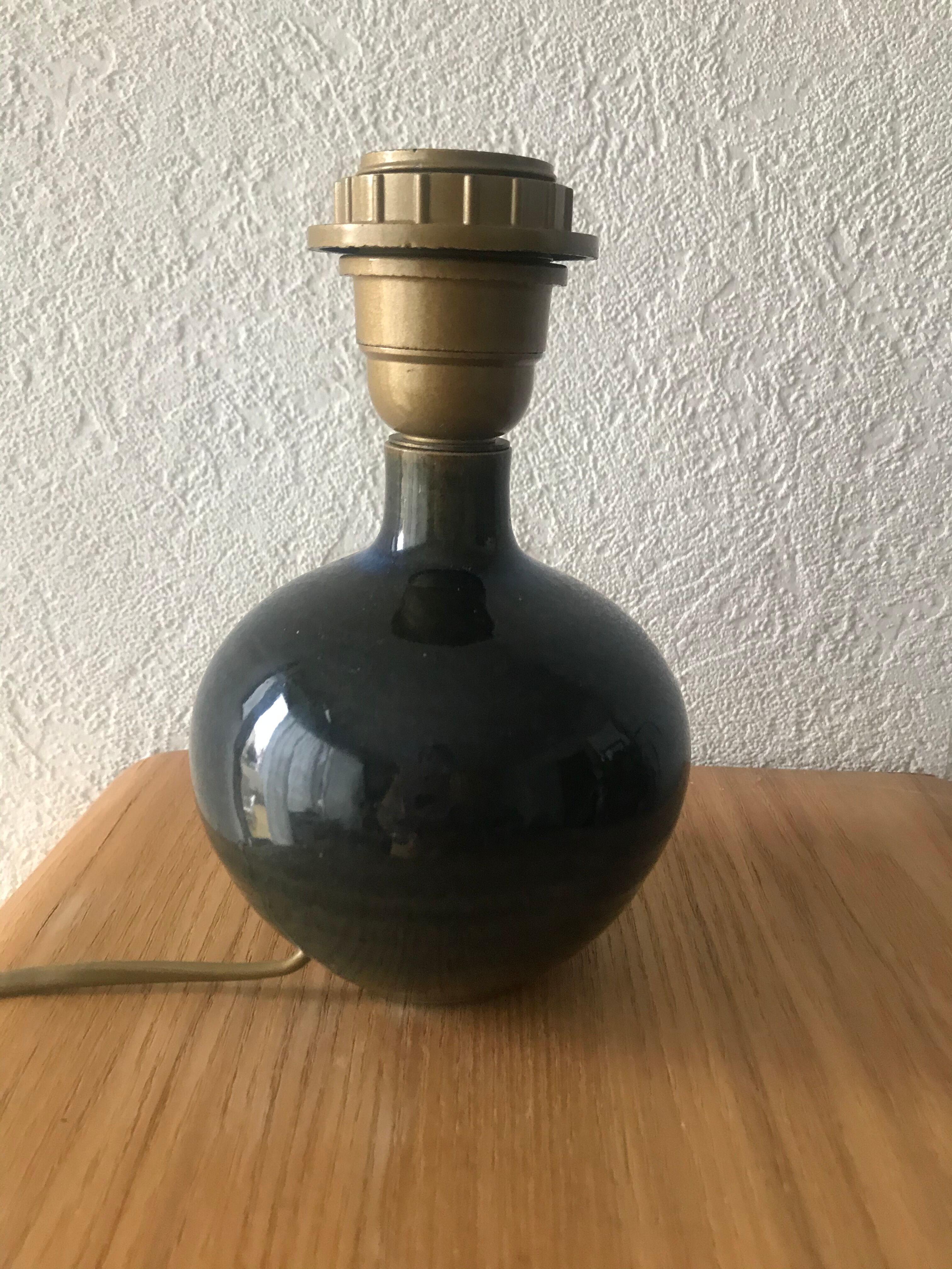 Enamelled sandstone lamp foot