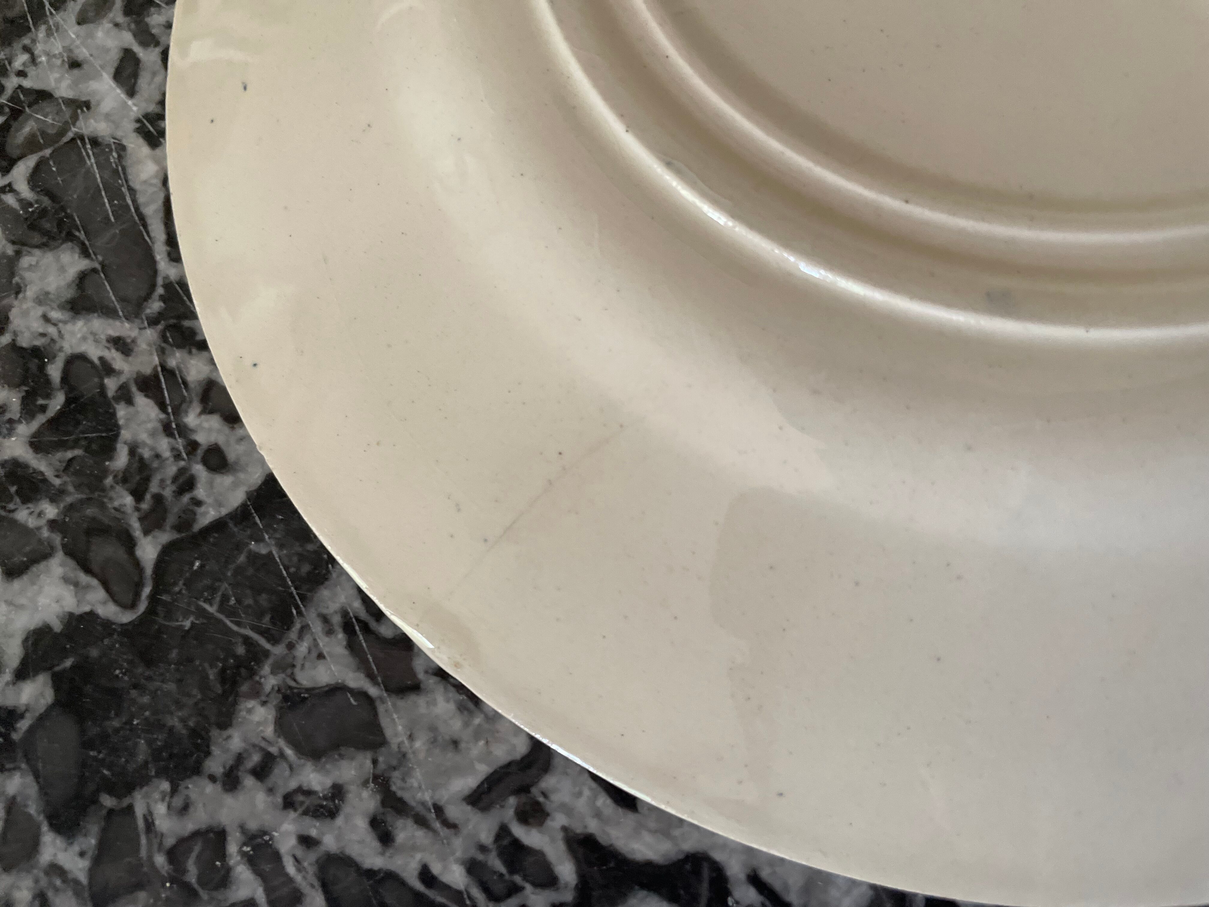 Flat plates Gien thistles