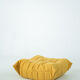 Ensemble de chaise et pouf Togo en tweed jaune