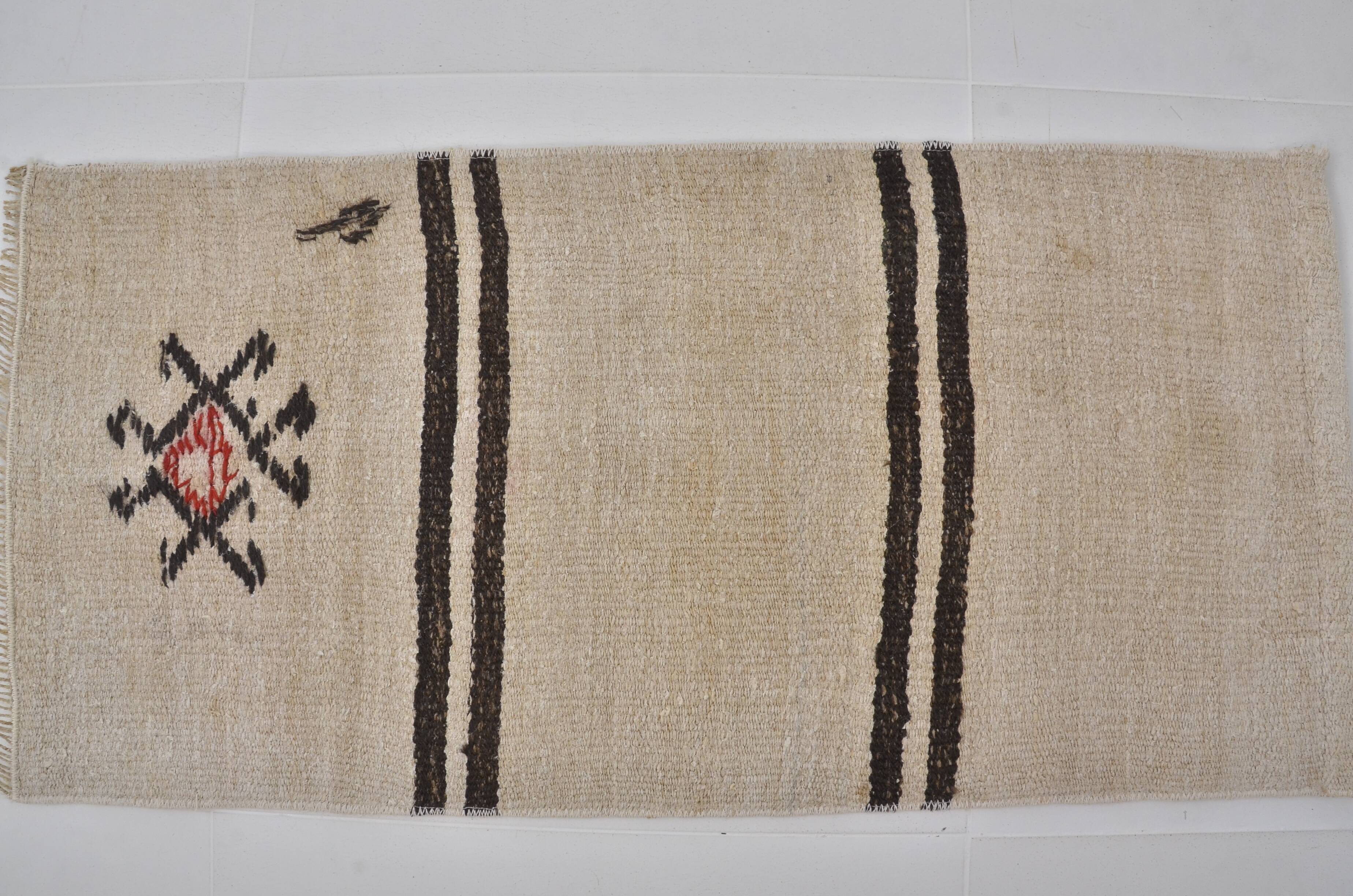 Tapis kilim Hmep vintage