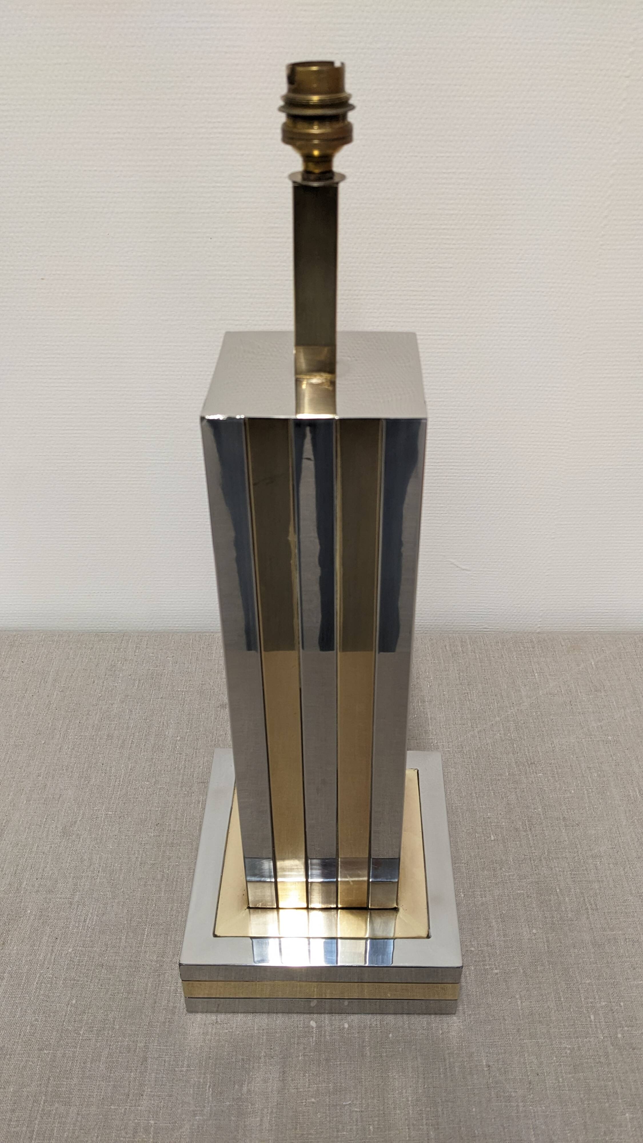 Hollywood Regency lamp base in brass by Roméo Rega, Italy circa 1970.