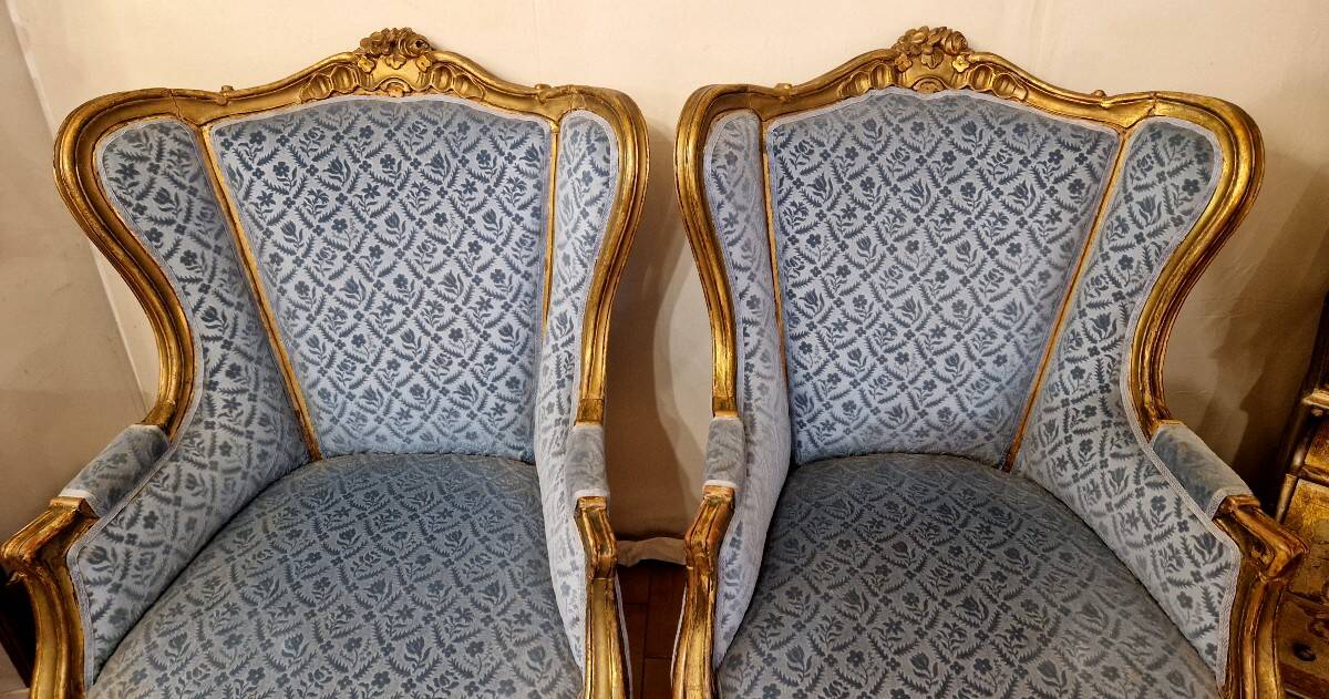 Paire De Fauteuils "Bergère" En Bois Doré de Style Louis XV