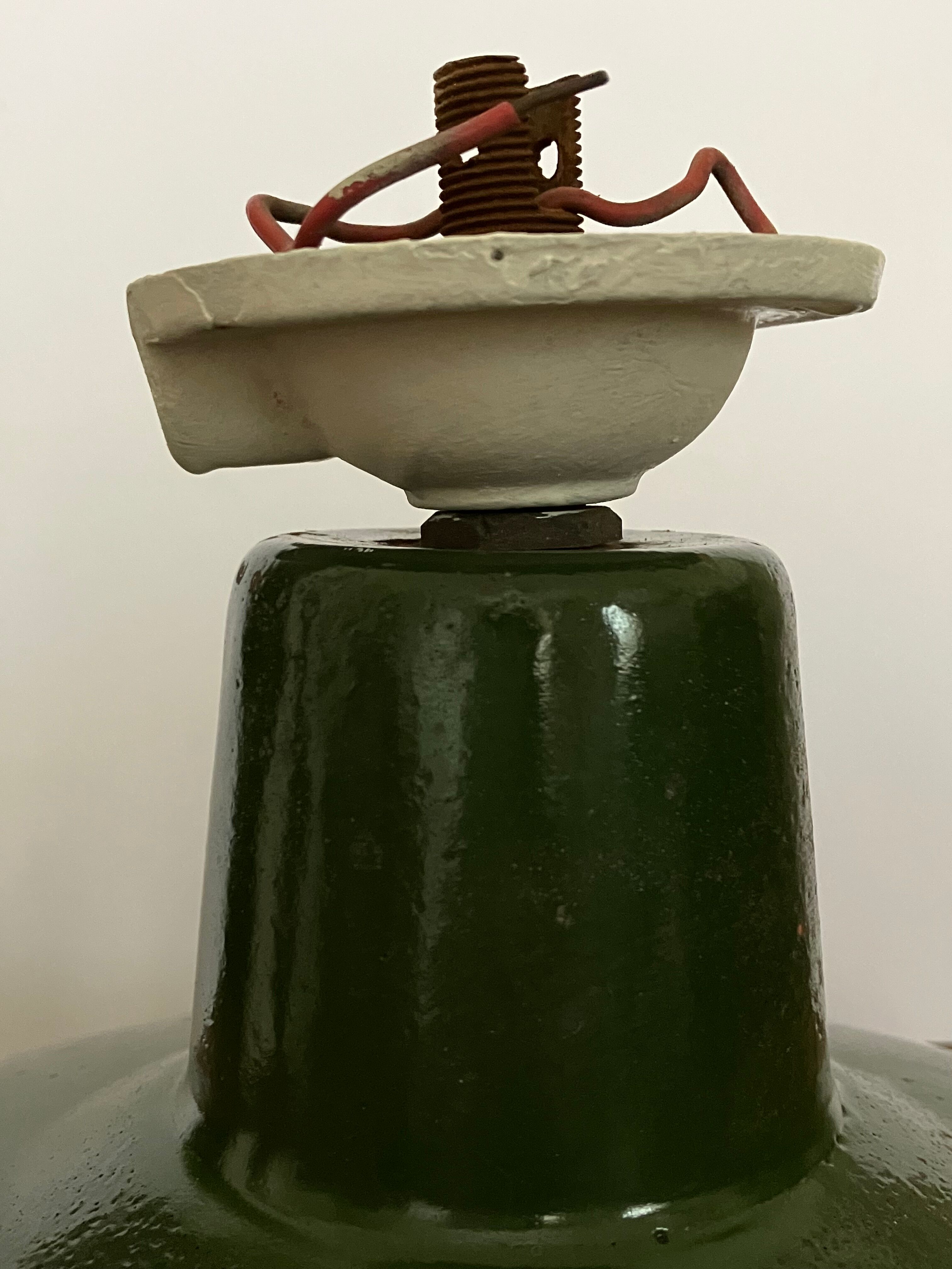 Large suspension enamelled sheet metal