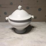 White porcelain soup maker