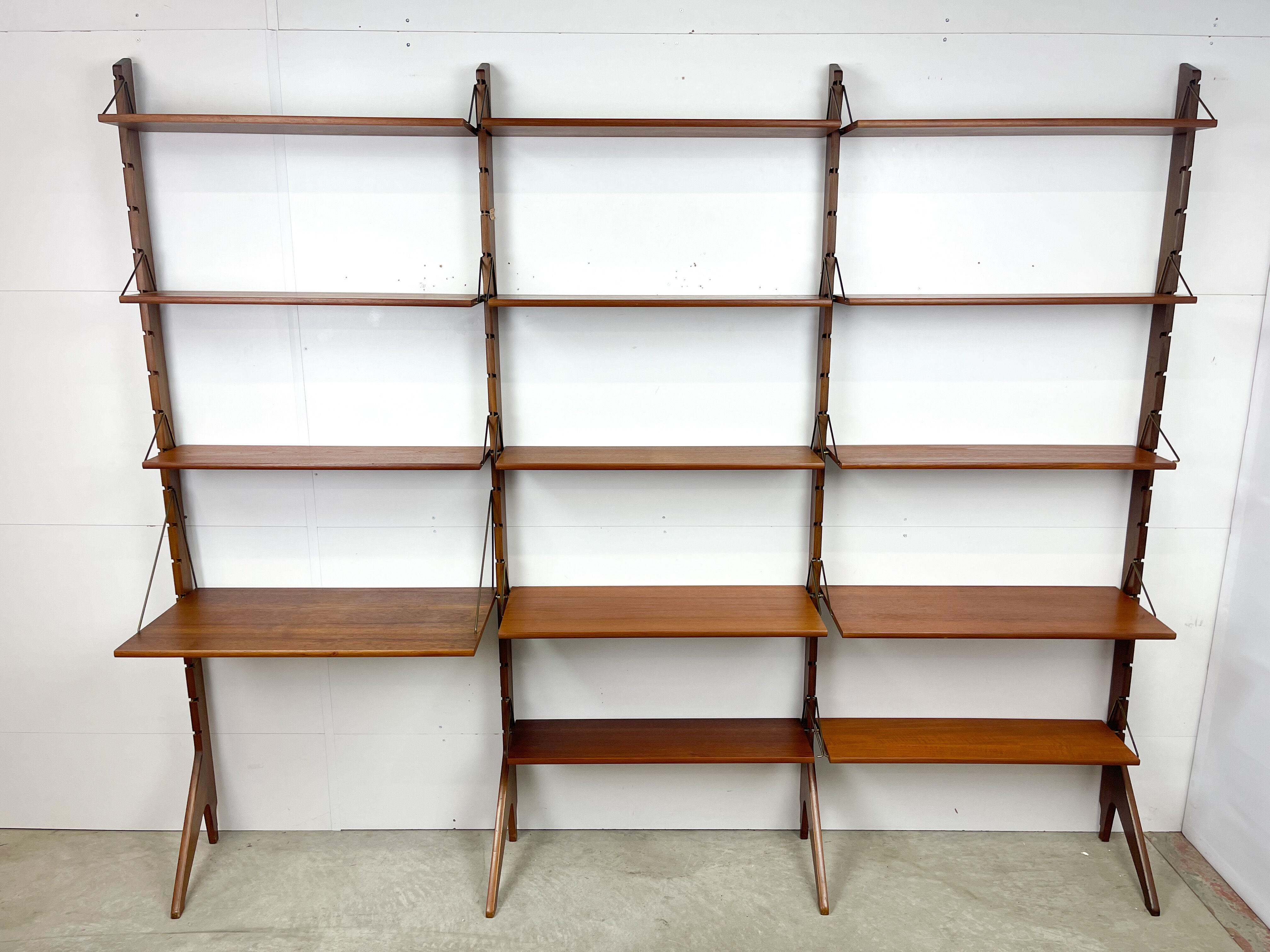 Armoire murale scandinave Blindheim Møbelfabrik