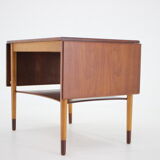 Borge Mogensen teak and Oak Coffee Table for Soborg Mobelfabric ,Denmark, 1960