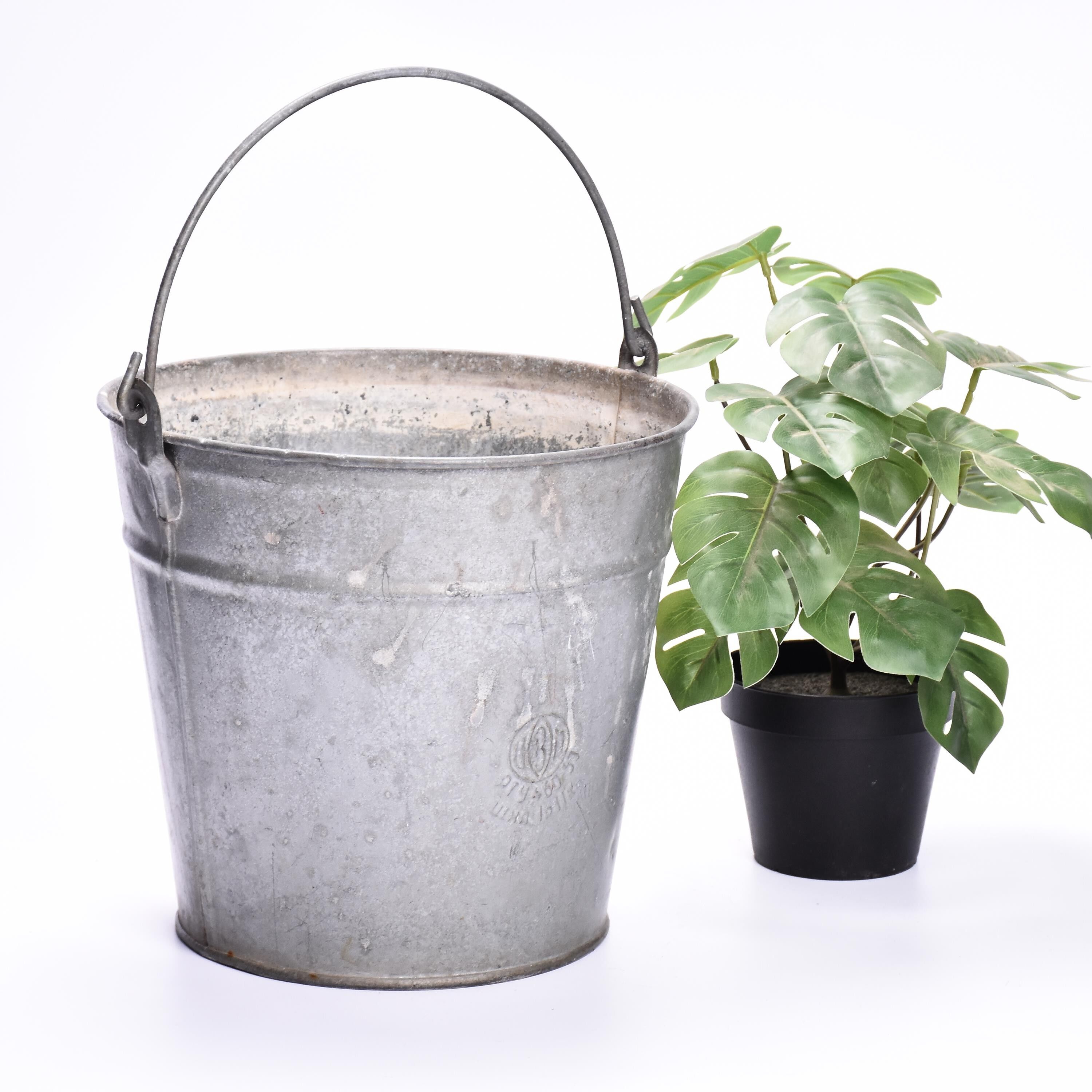 Vintage zinc bucket