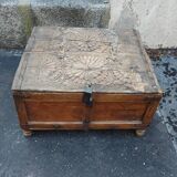 Coffre en bois