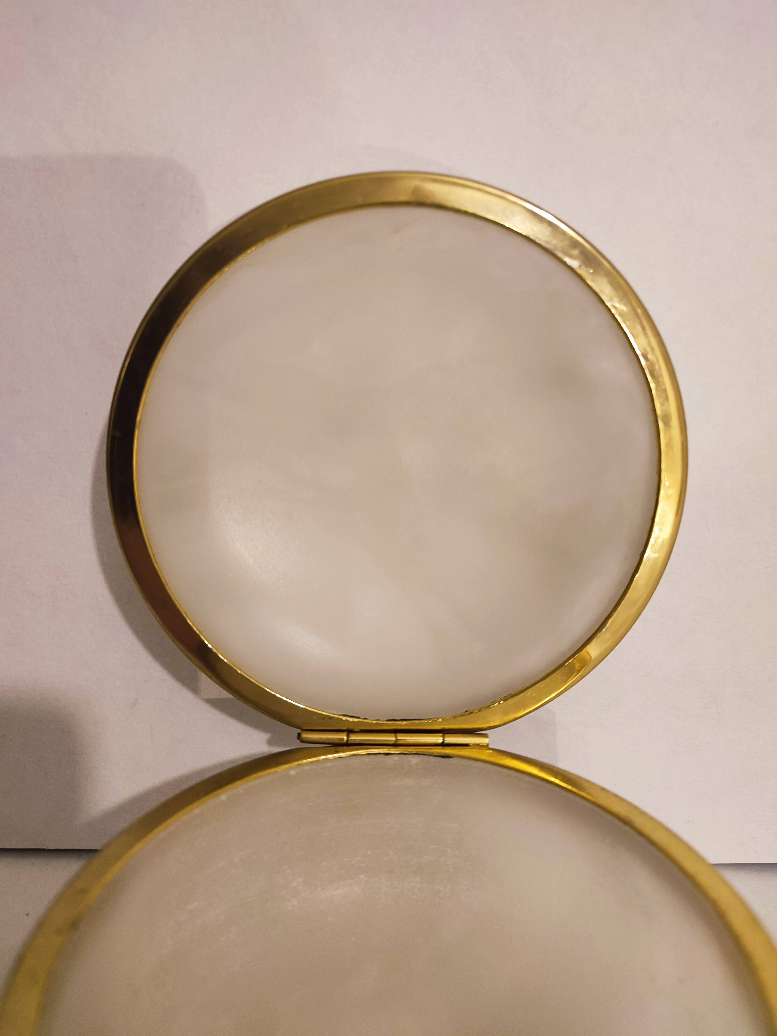 Round alabaster jewelry box