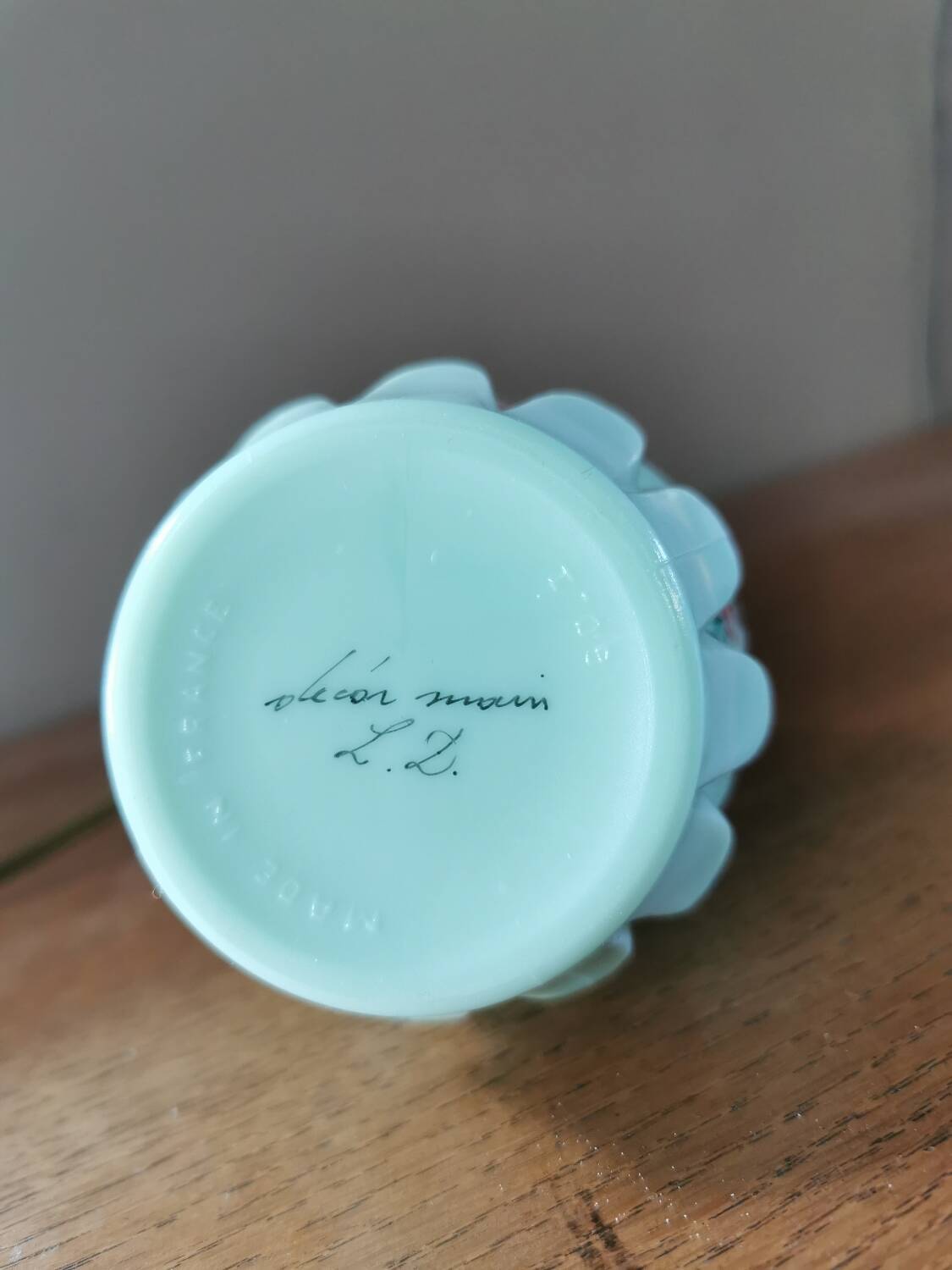 Small vintage pineapple lamp