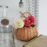 Panier en osier vintage