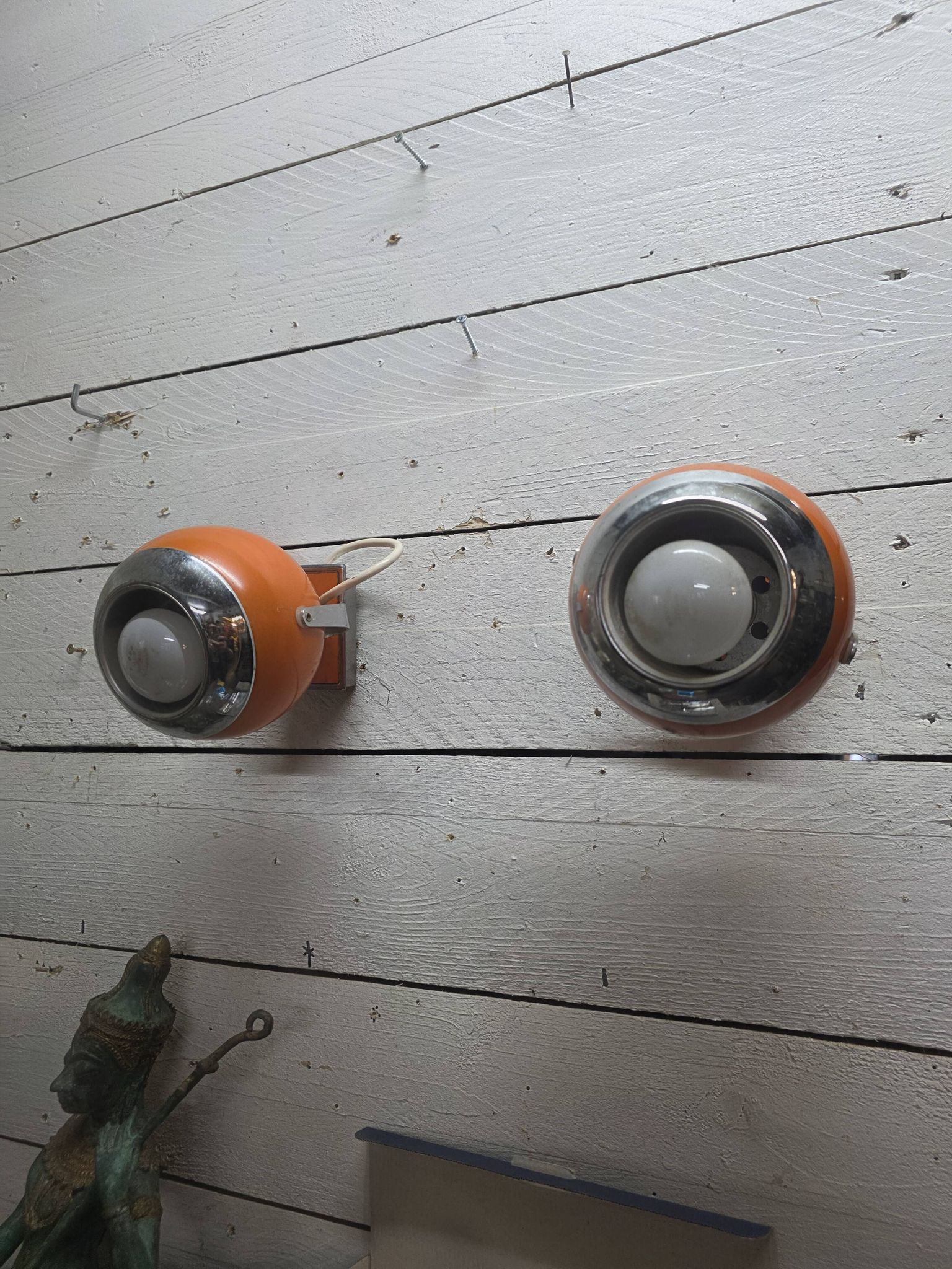 Paire d'appliques vintage eyeball des années 70