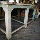 Workshop set, industrial central island.