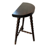 High tripod saddle stool