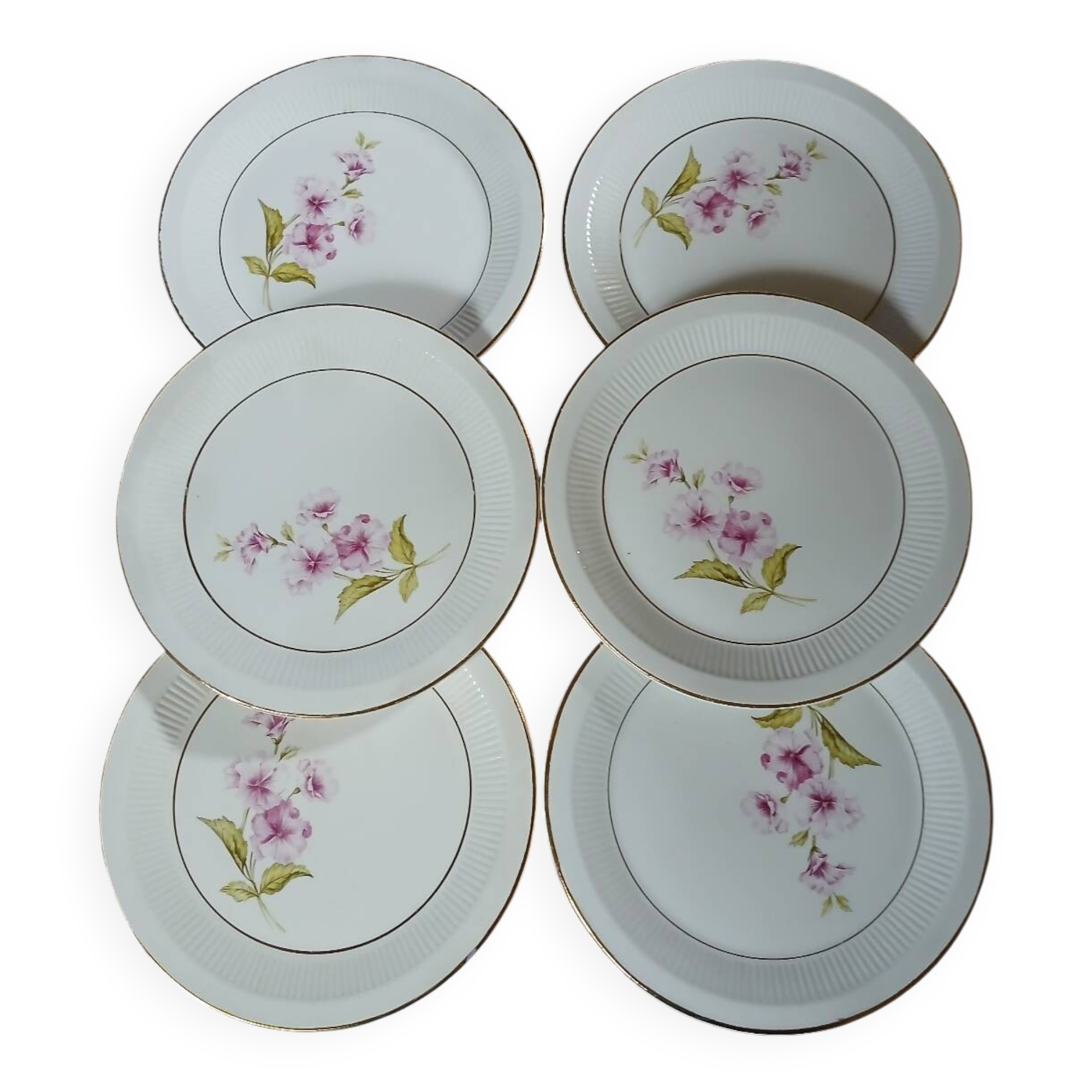 6 vintage Moulin des Loups dessert plates