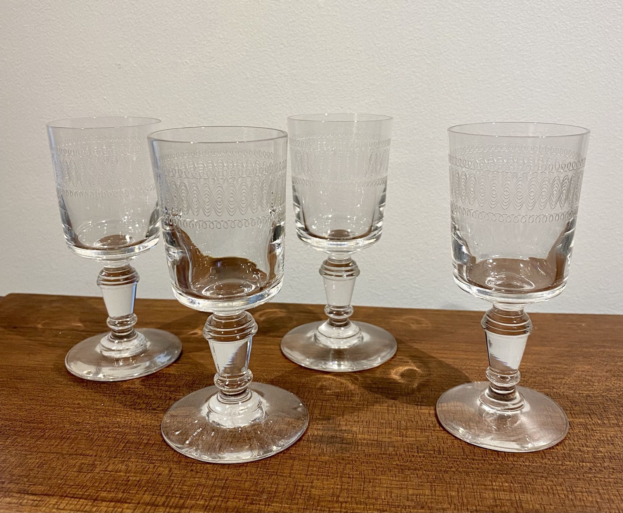 Lot de 4 verres bistrot début XX siècle