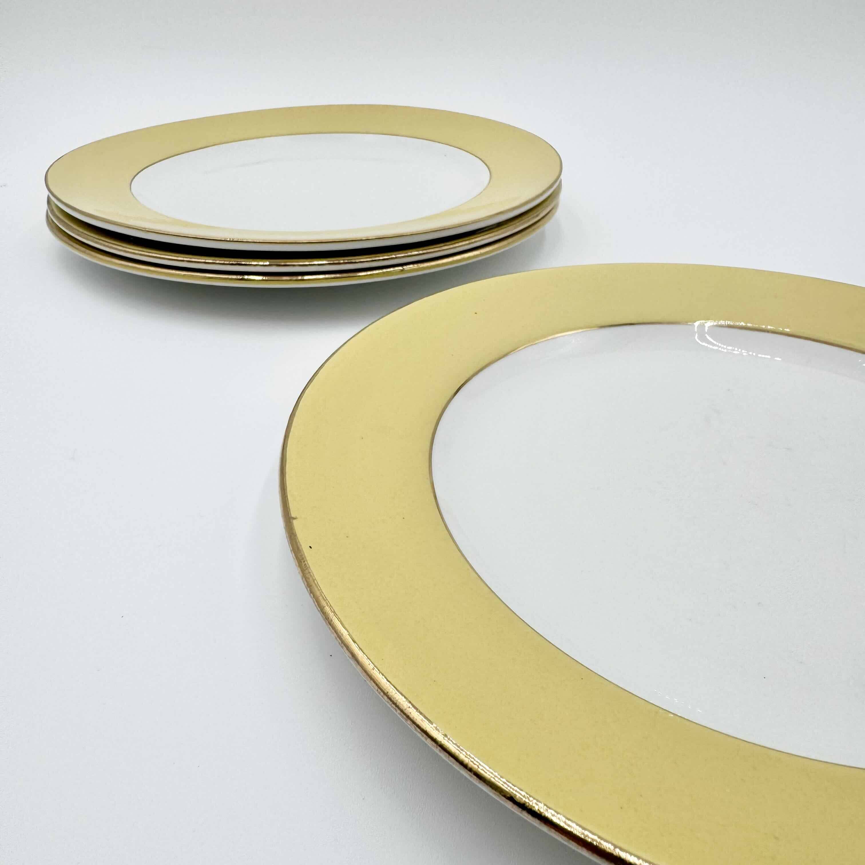 Amandinoise dinner plates, yellow with gold rims