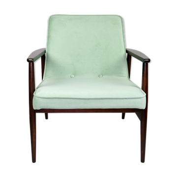 Chaise longue vintage vert clair GFM63 par J.Kedziorek, années 1970