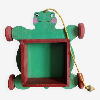 Frog to pull