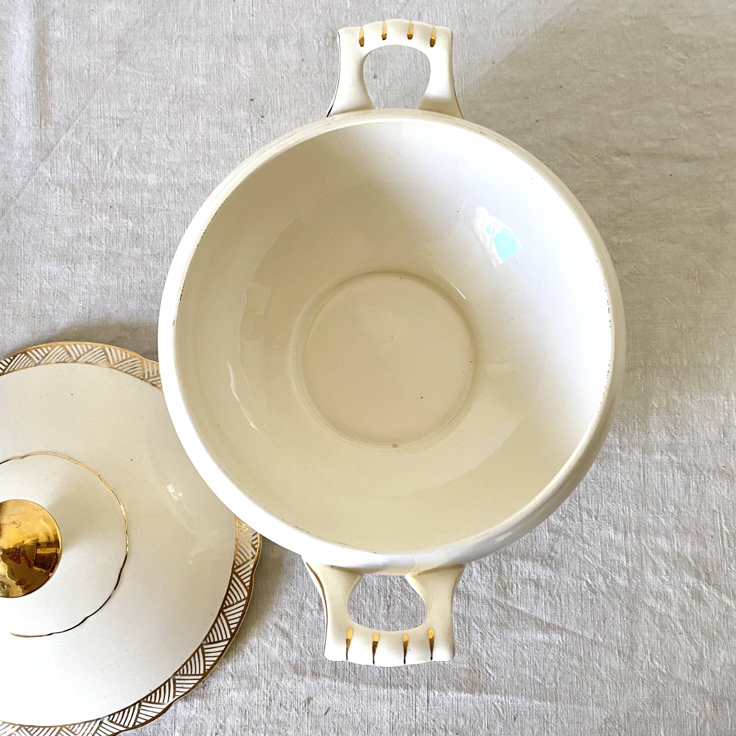 Villeroy and Boch 8-piece serving dish