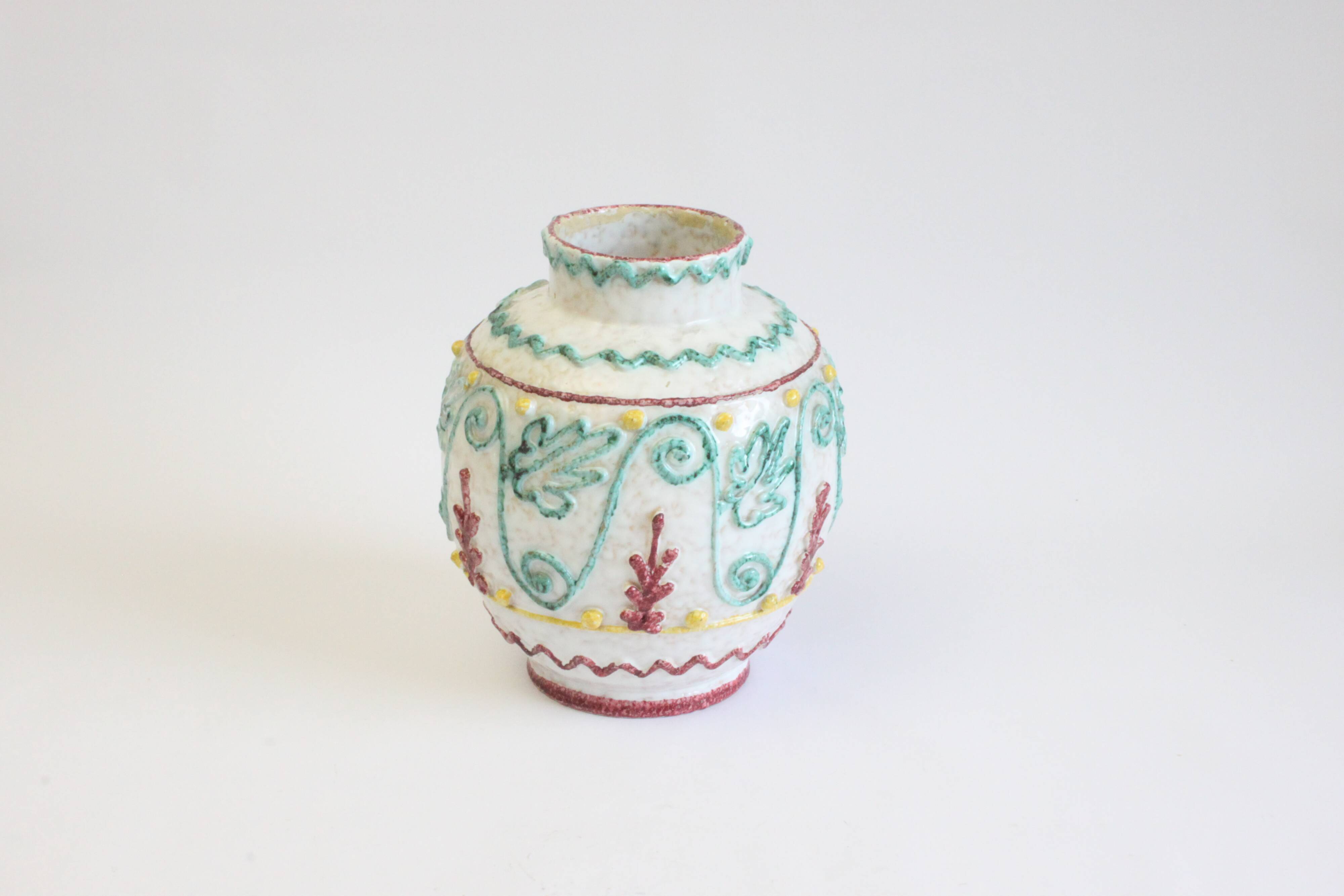 Mediterranean vase with reliëf by Fratelli Fanciullacci, Italy