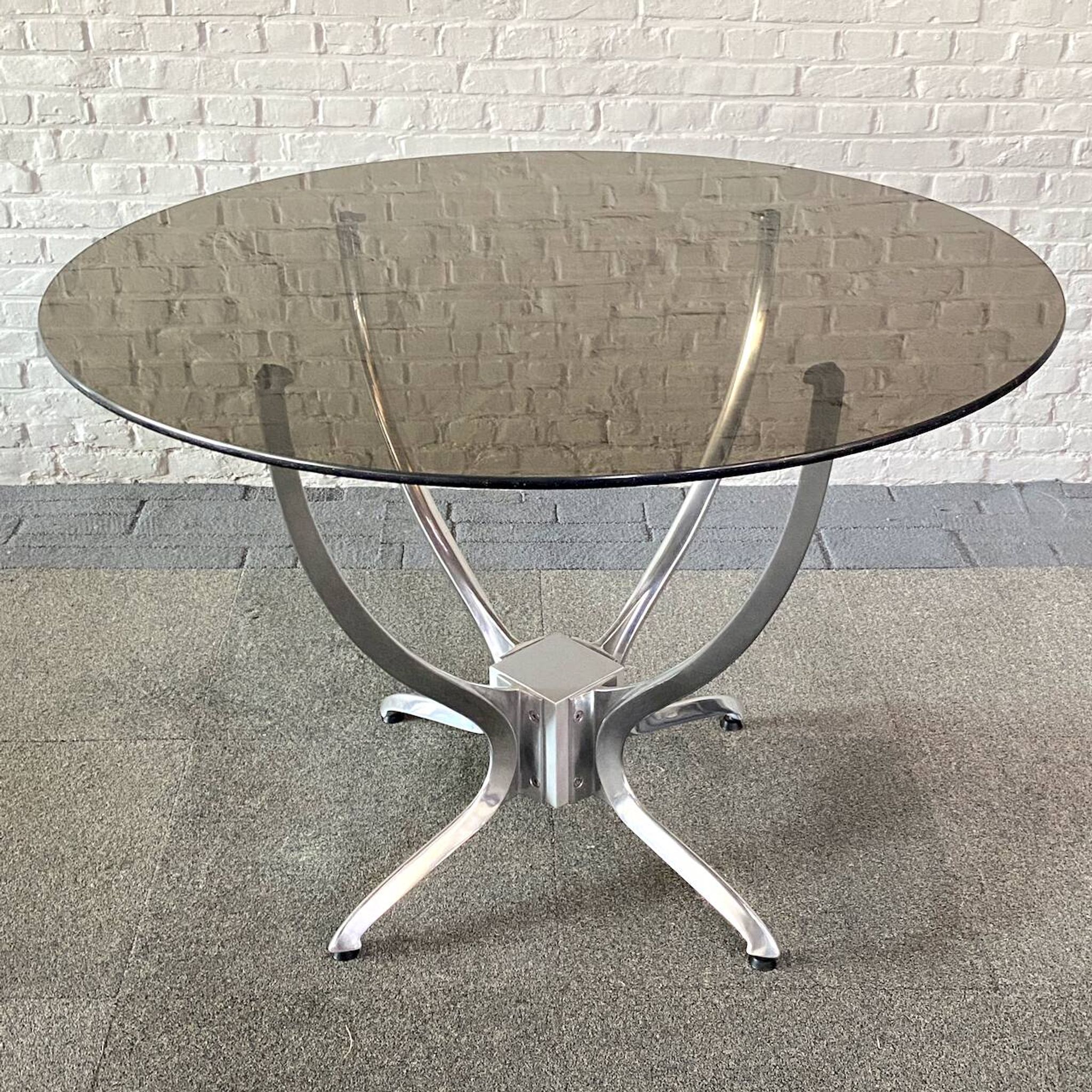 Round dining table - smoked glass & brushed aluminum base